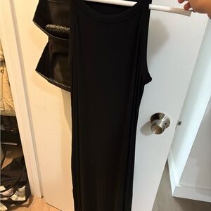 Elegant Black Sleeveless Dress